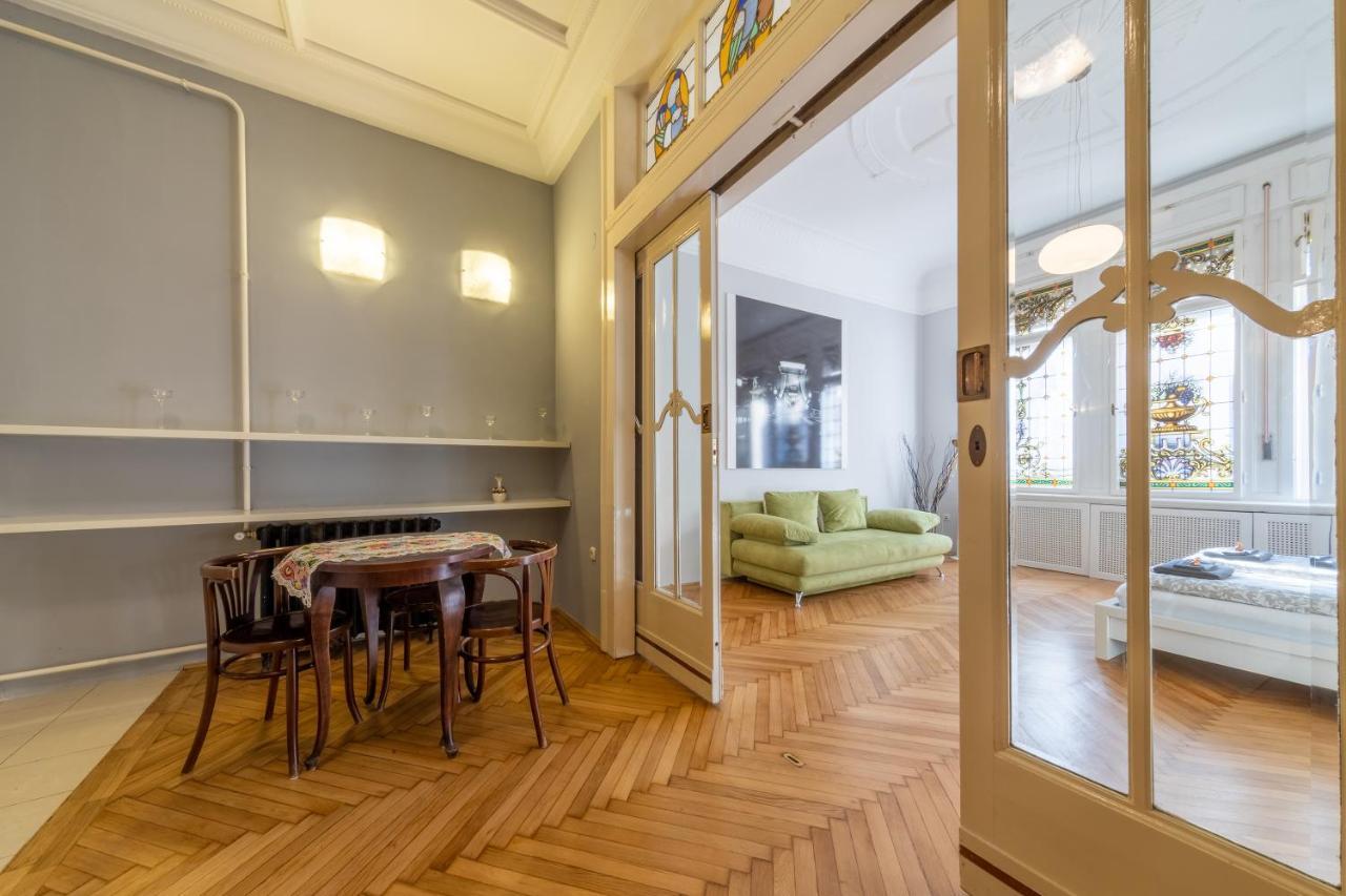Elisabeth Apartment On Vaci Street Budapest Luaran gambar