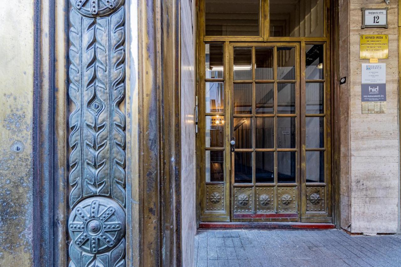 Elisabeth Apartment On Vaci Street Budapest Luaran gambar