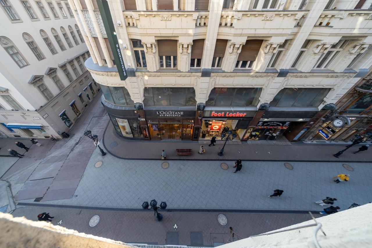 Elisabeth Apartment On Vaci Street Budapest Luaran gambar